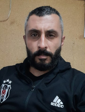 Bir 82 boy 75 kilo Esmerim 32 yaş amacım dost arkadaş olarak